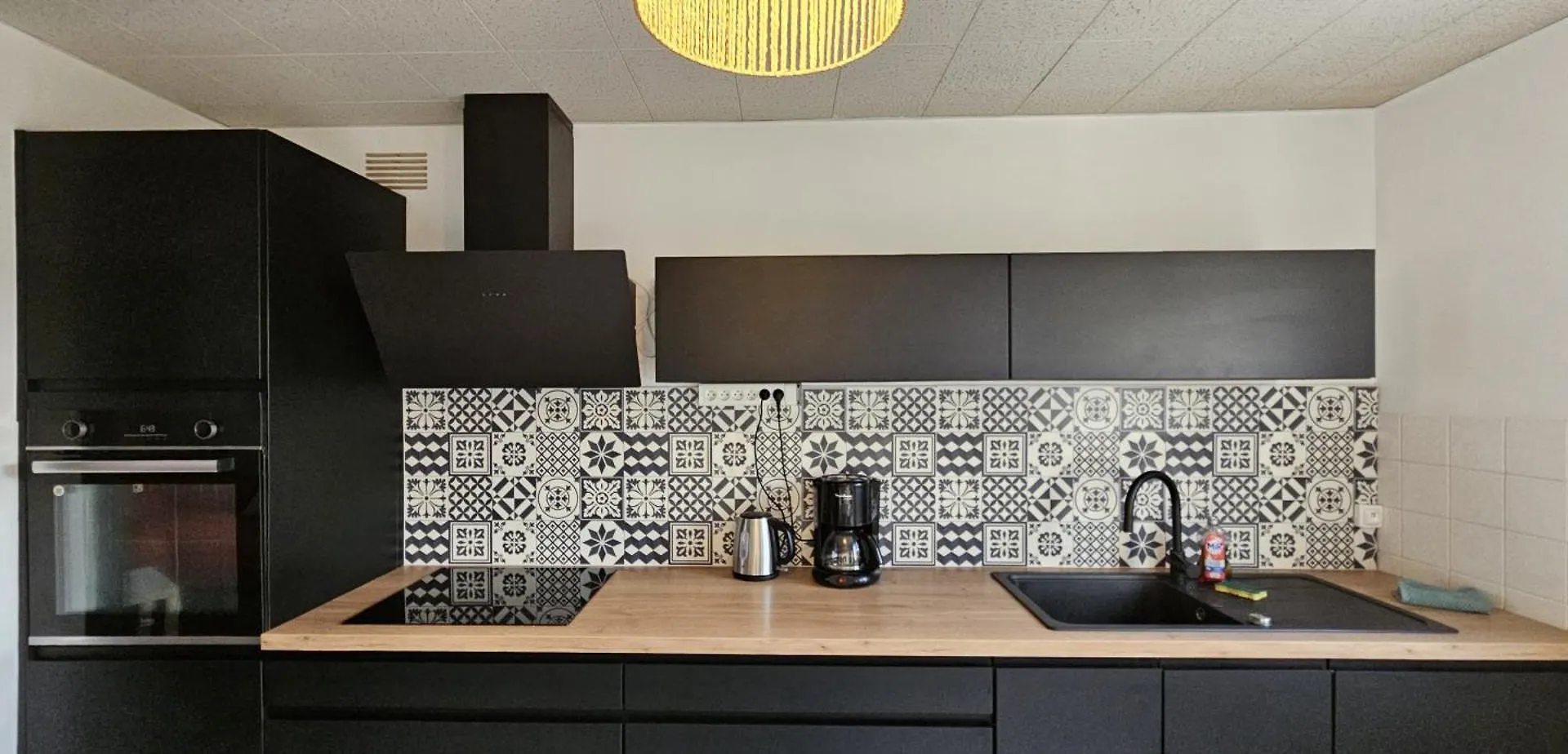 Maison Agreable, Quartier Calme Lorient Nyaraló